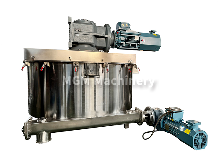 Storage & Distributing Tank